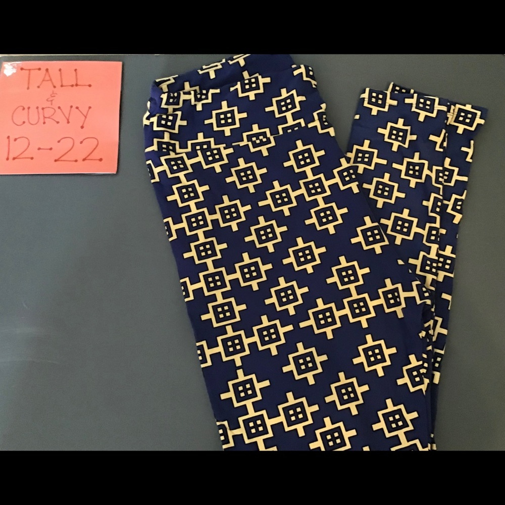 LuLaRoe Leggings- Tall & Curvy- NEW